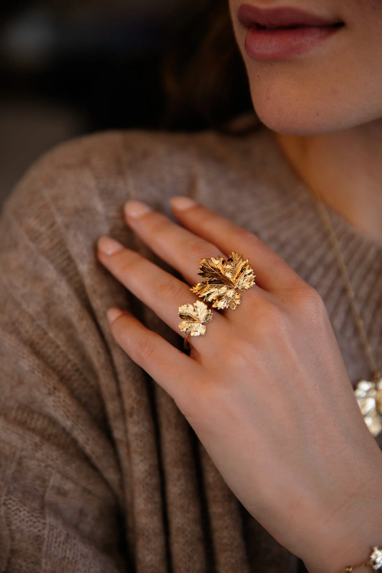 HÉRA - Bague feuille doré à l'or fin | Argent