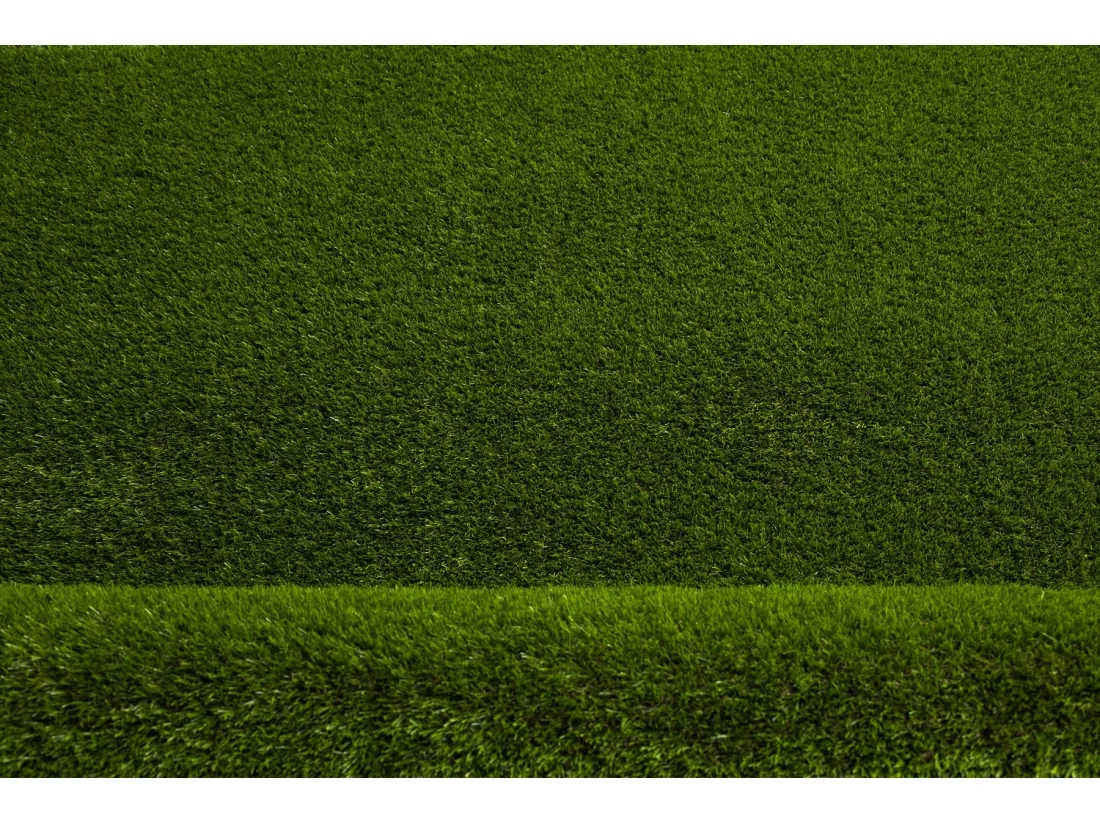 GAZON SYNTHÉTIQUE ETILE dimensions standards 133x400 cm