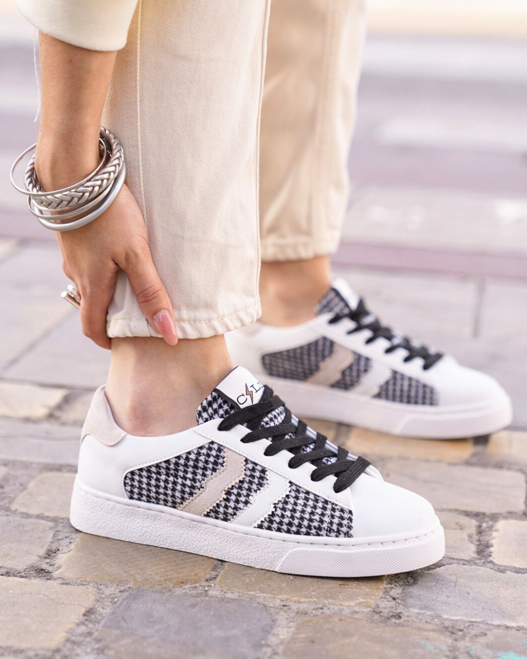 Sneakers blanche Tendance Urbaine en Houndstooth  - CL30 BEIGE