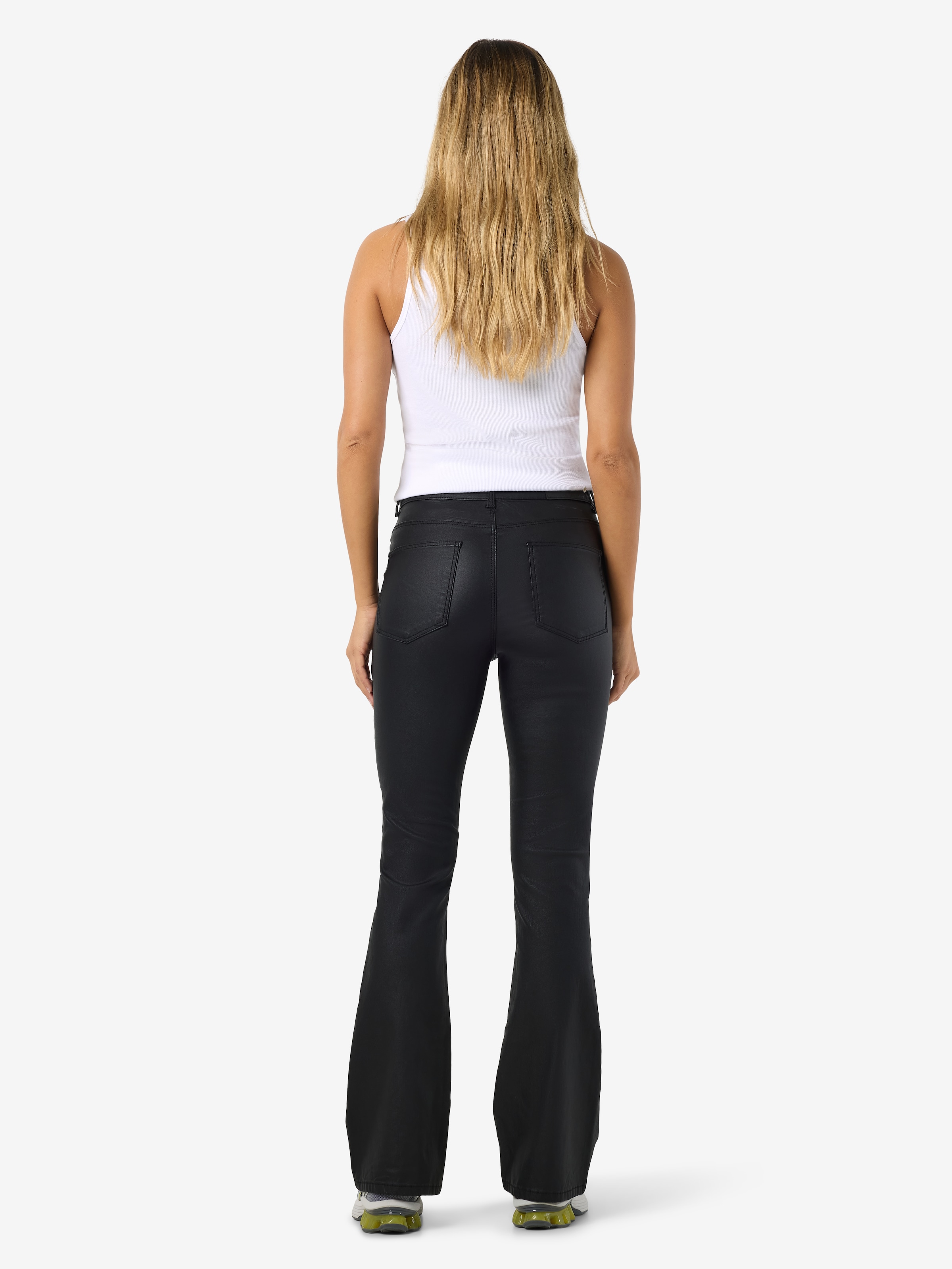 Noisy may Lederimitathose »NMSALLIE HW FLARE COATED PANTS NOOS«