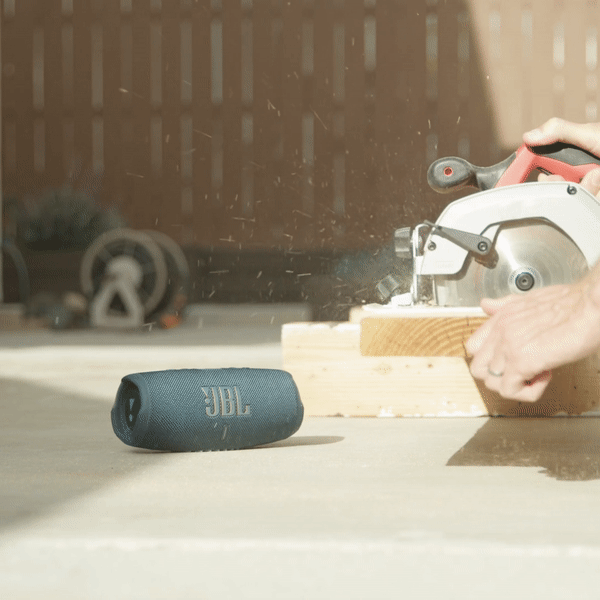 JBL - Charge 5