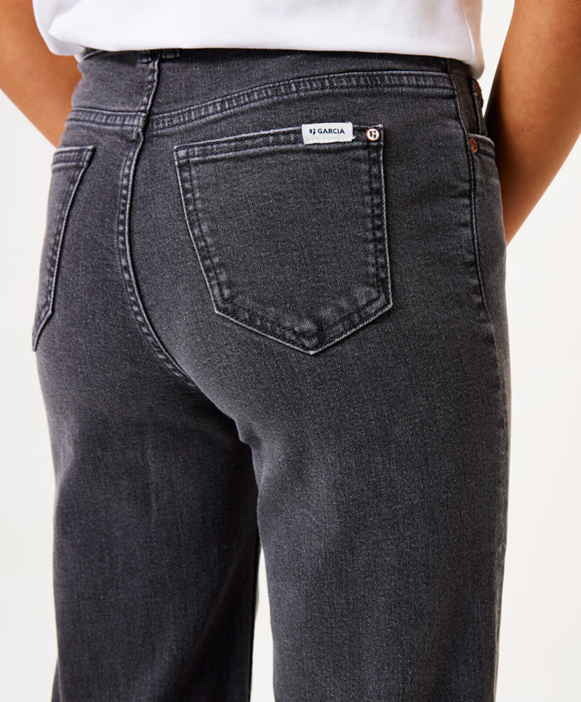 Garcia 577 col.2112_Ilvy jeans grijs