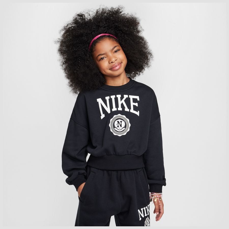 Nike Sportswear Club