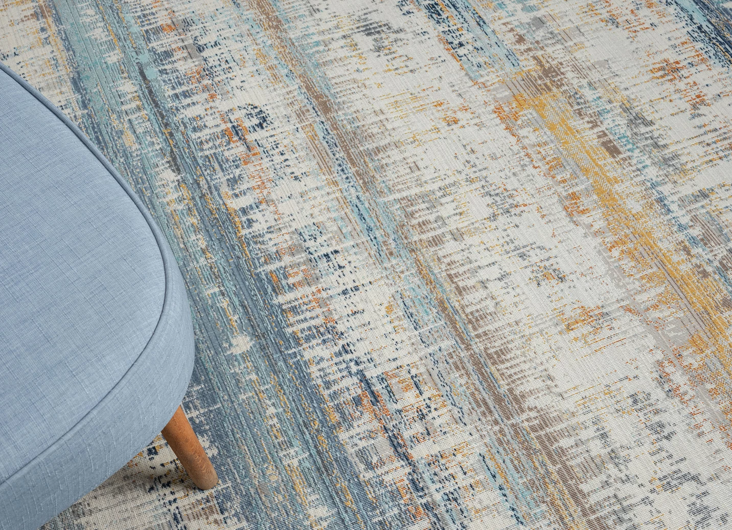 Robuster Teppich im modernen Used-Look