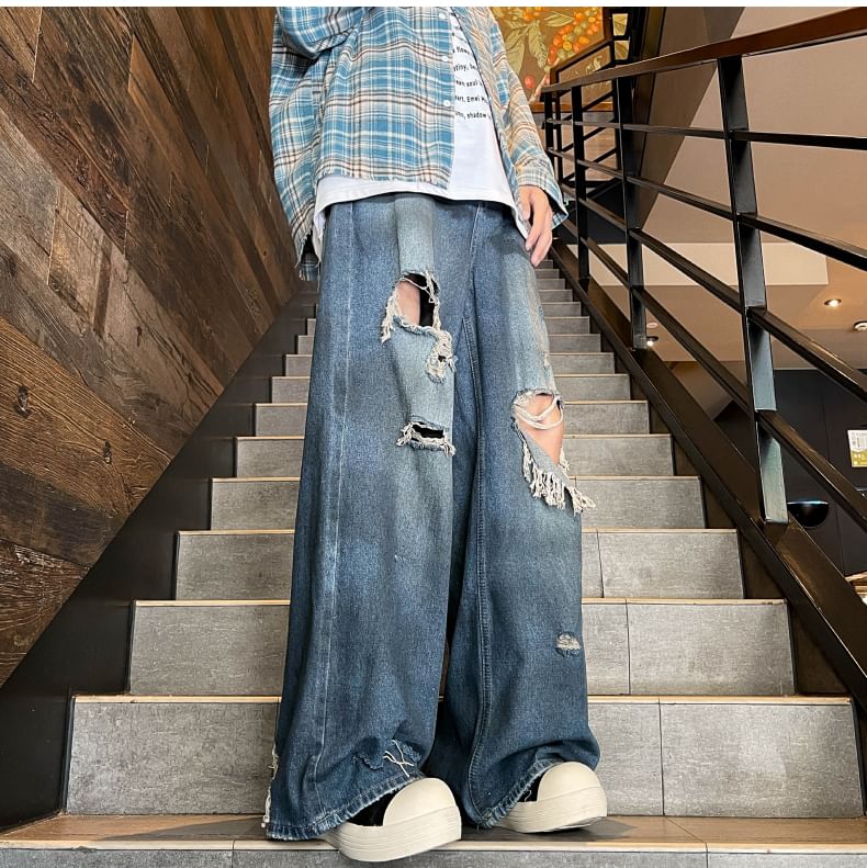 Antaeus - Mid Rise Distressed Wide Leg Jeans