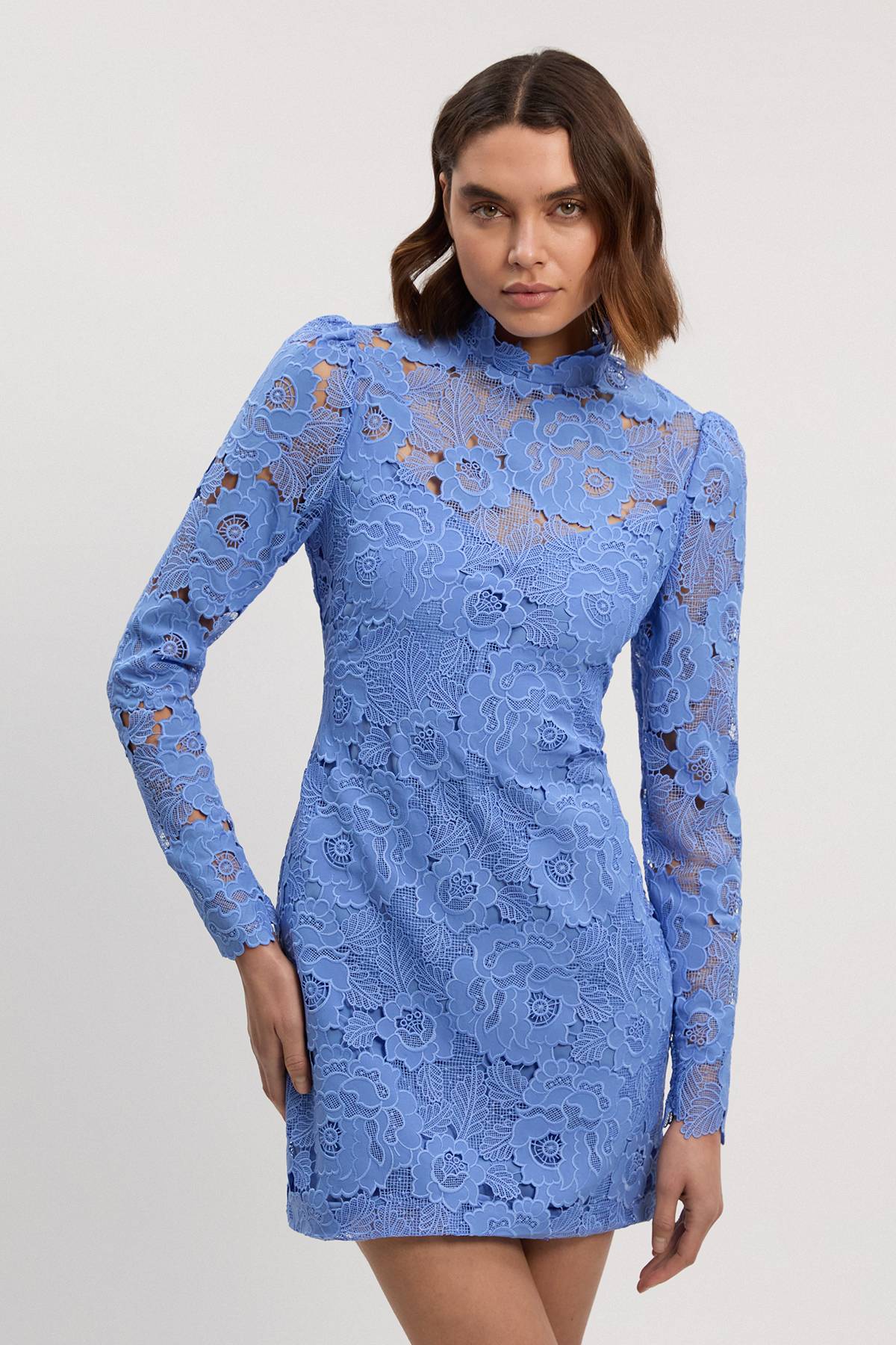KarenMillen Robe mini tissée en dentelle guipure à col haut