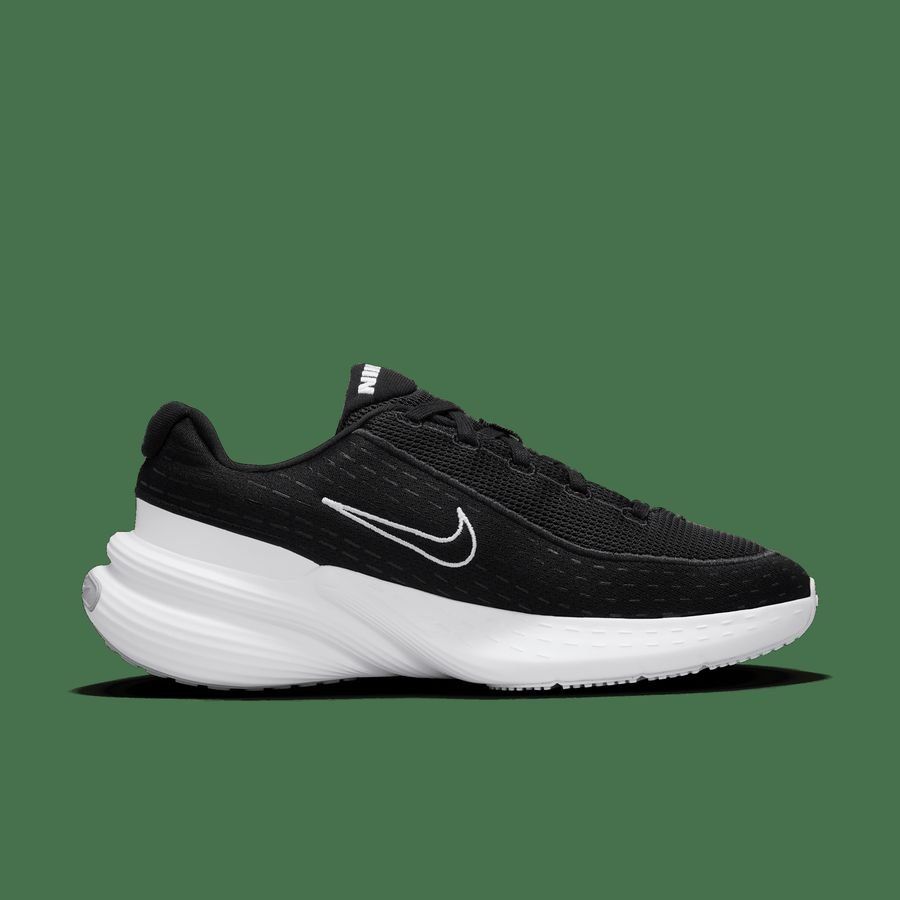 Nike Uplift SC