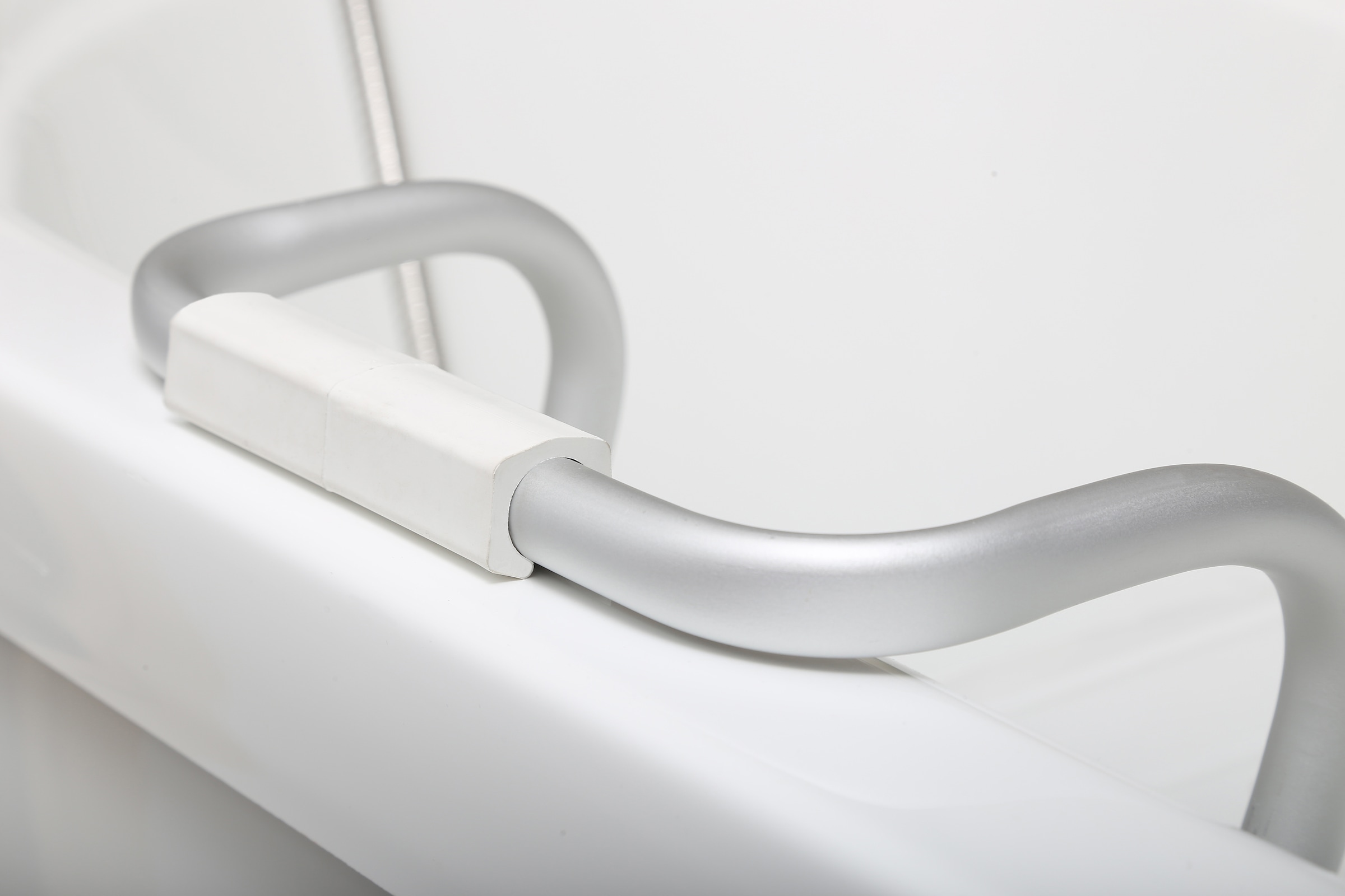 Bischof Badewannensitz »Classic« belastbar bis 120 kg Breite 51 - 70 cm