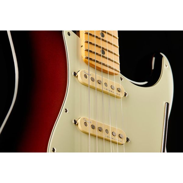 Fender AM Ultra Strat MN Ultraburst