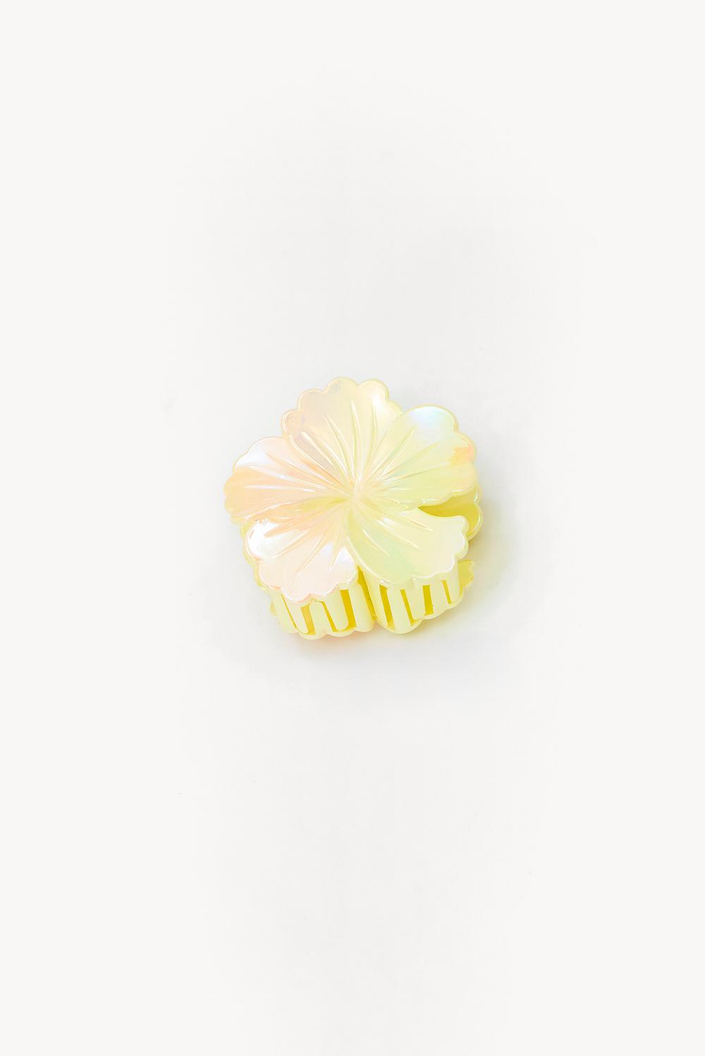 SILK AND SECRETS - YELLOW
