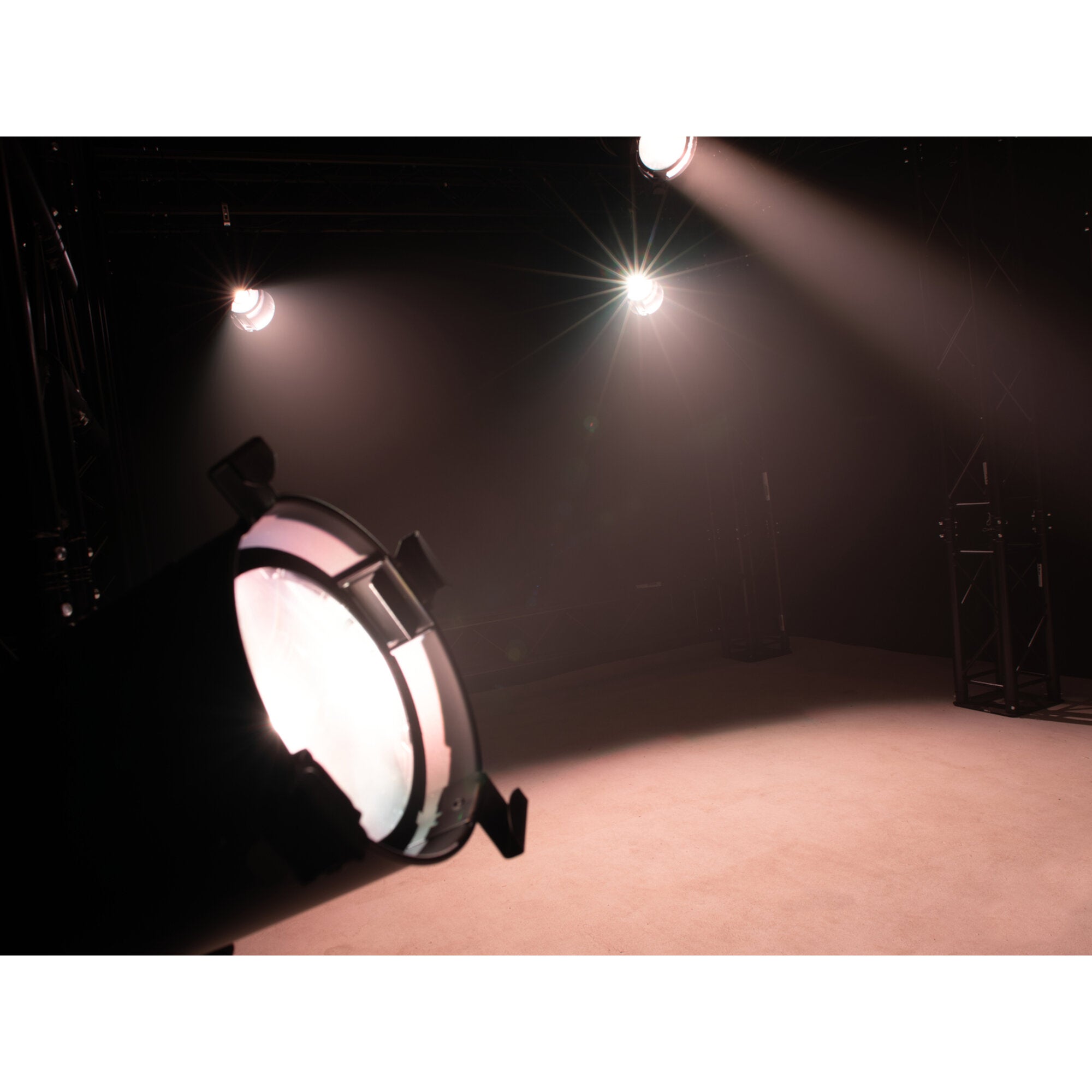 Eurolite LED PAR-64 COB RGBW 120W Zoom bk MK2 theater spot