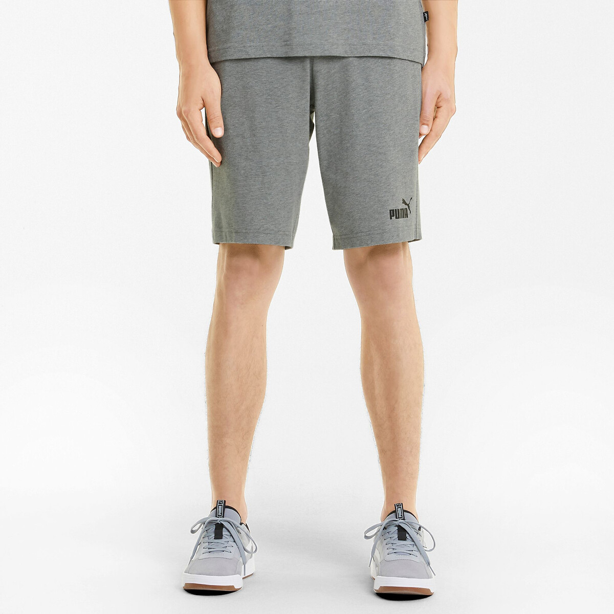 PUMA<br>Shorts com logo pequeno essencial