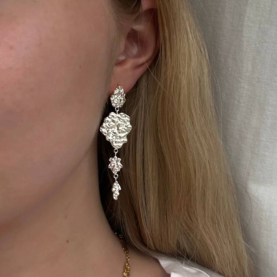 Sistie2ND Sophia Earstuds Long Steel