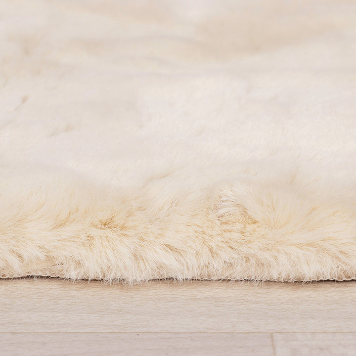 Kindervloerkleed - Huggy Schaap Creme | Super fluffy!