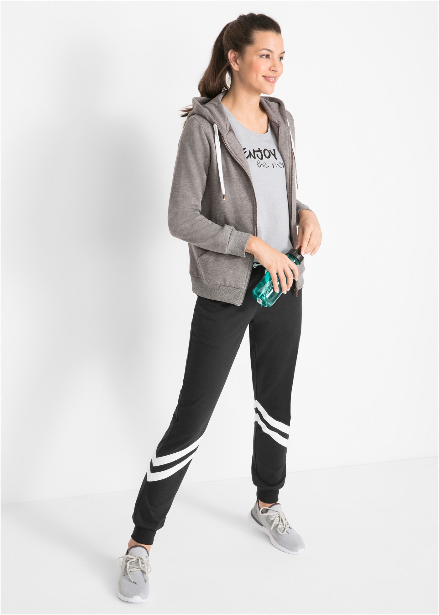 bonprix Sweathose »Sweathose mit Streifen«  Sweathose mit Streifen