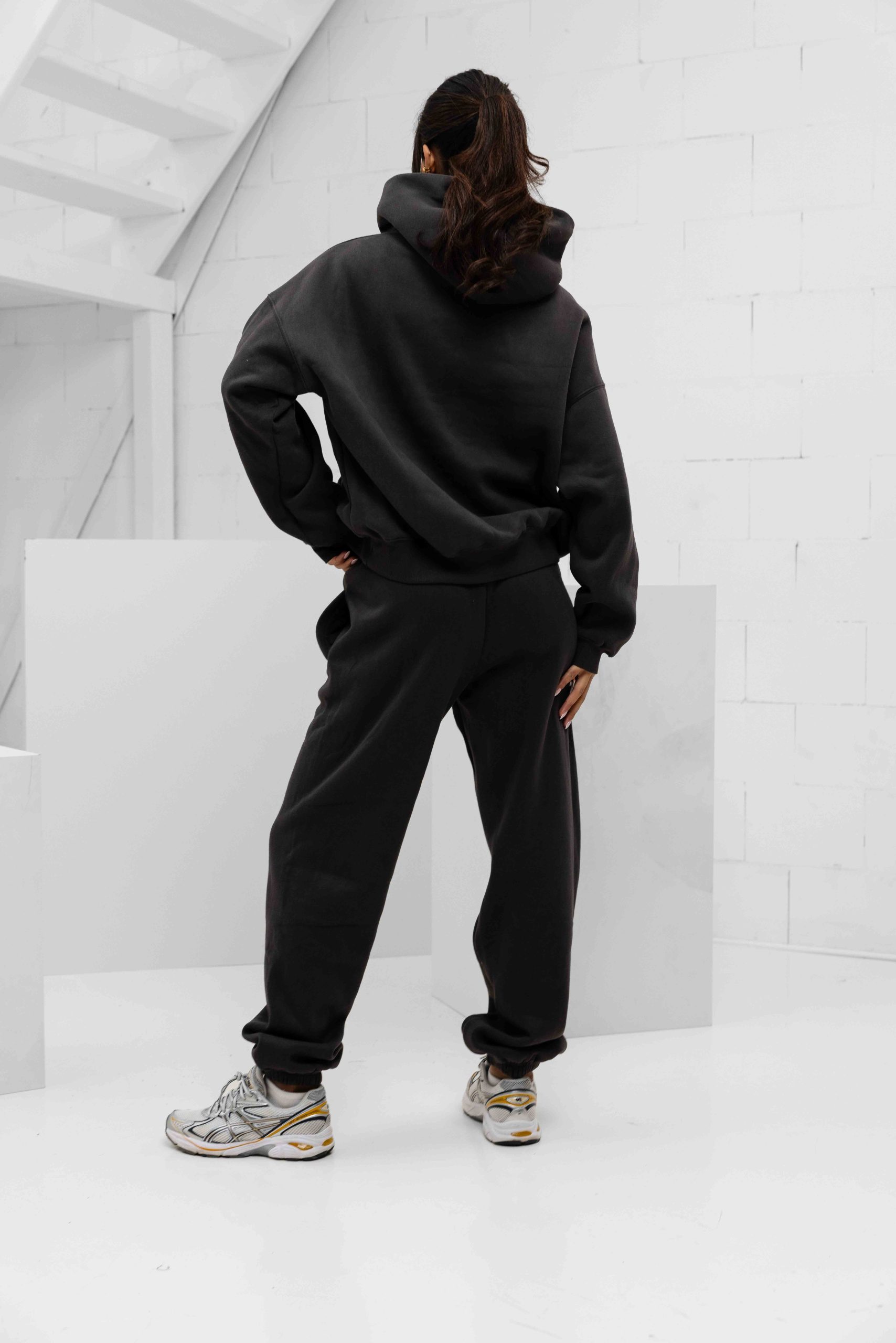Unique The Label Elyana Trainingspak Dames Donkergrijs