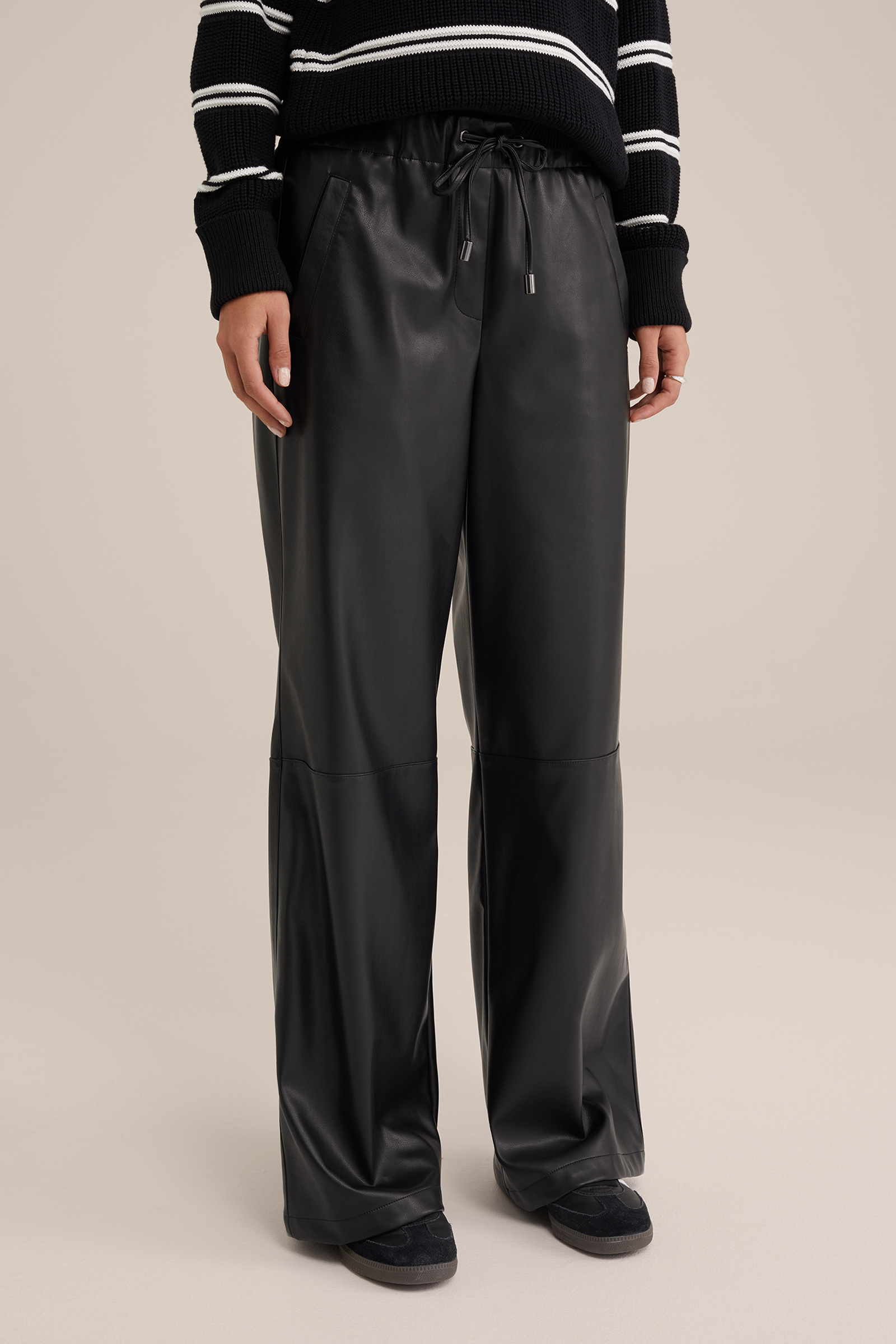 wide leg broek van imitatieleer WE Fashion Zwart