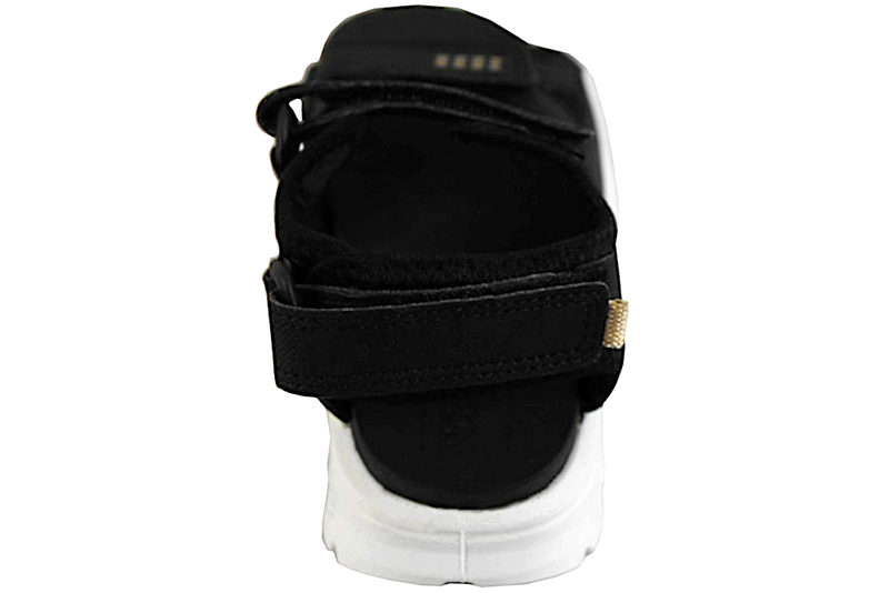 ECCO BIOM RAFT SANDAL I SORT TEKSTIL OG PU