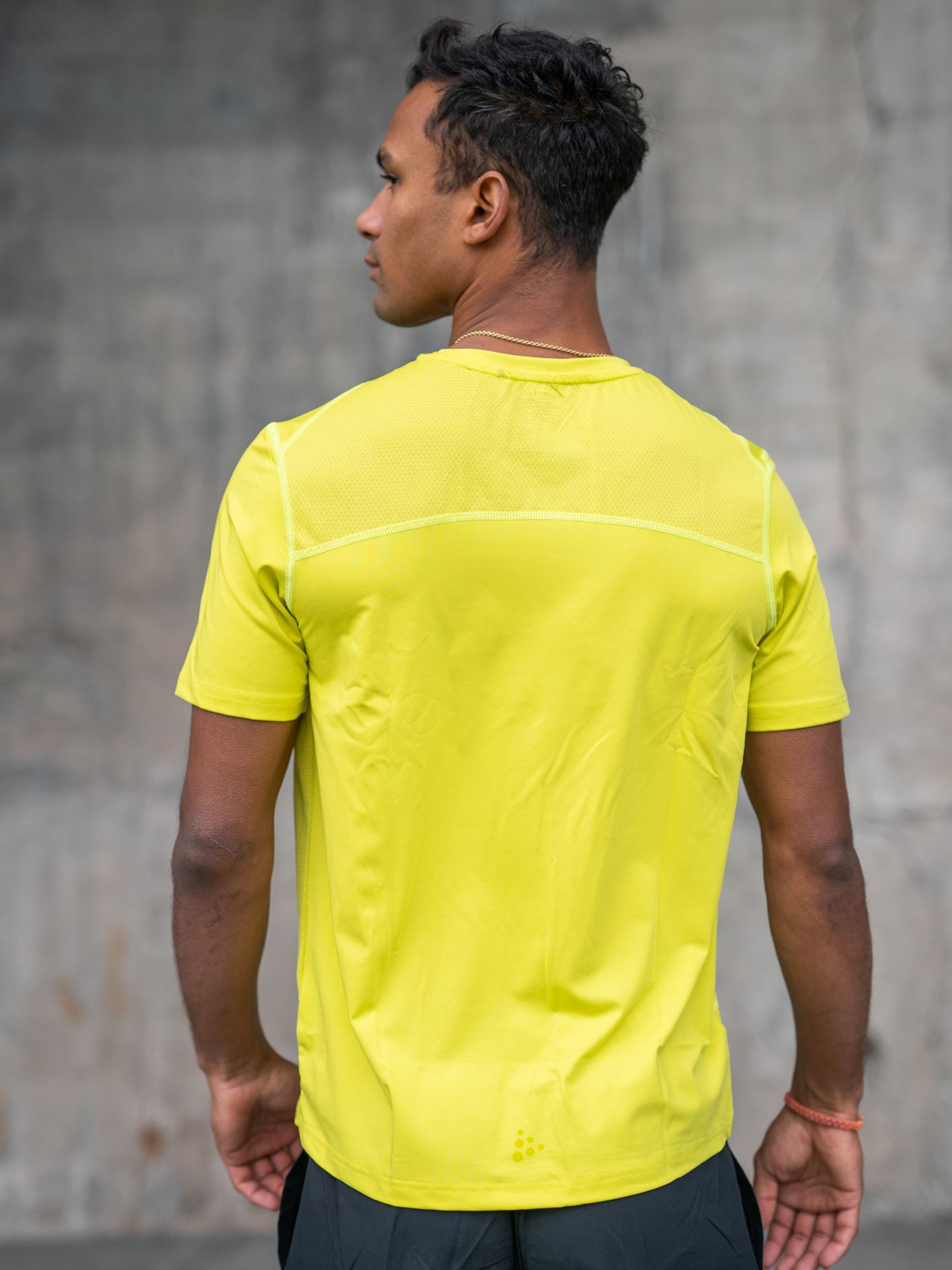 Advance Essence Short Sleeve Tee