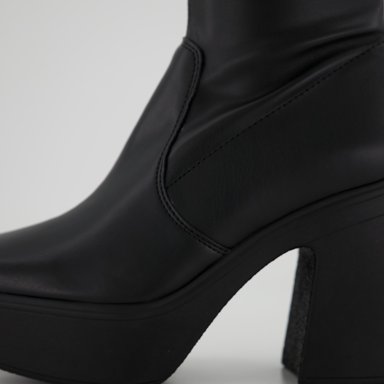 Steve Madden Phoenix