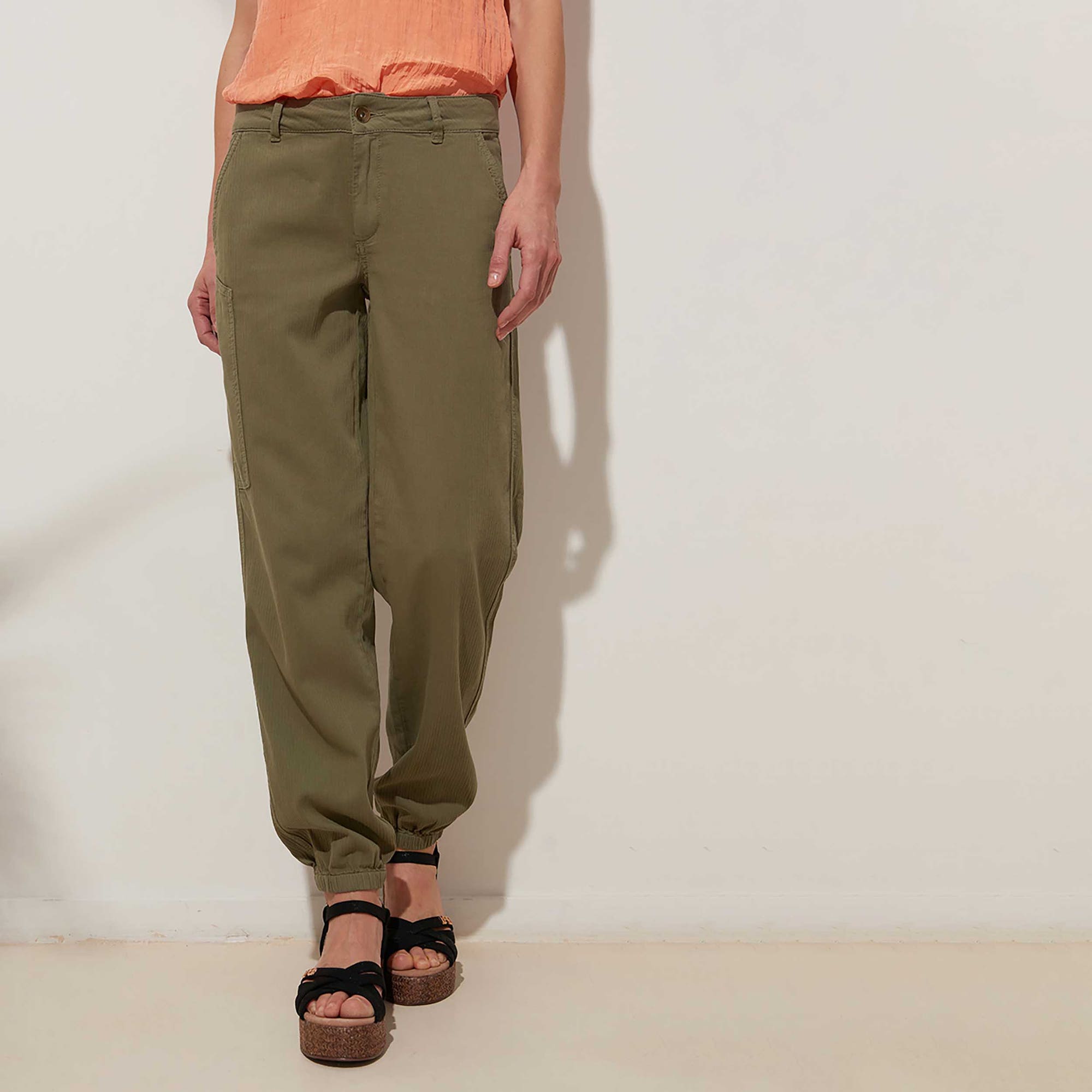 Pantalon Femme kaki