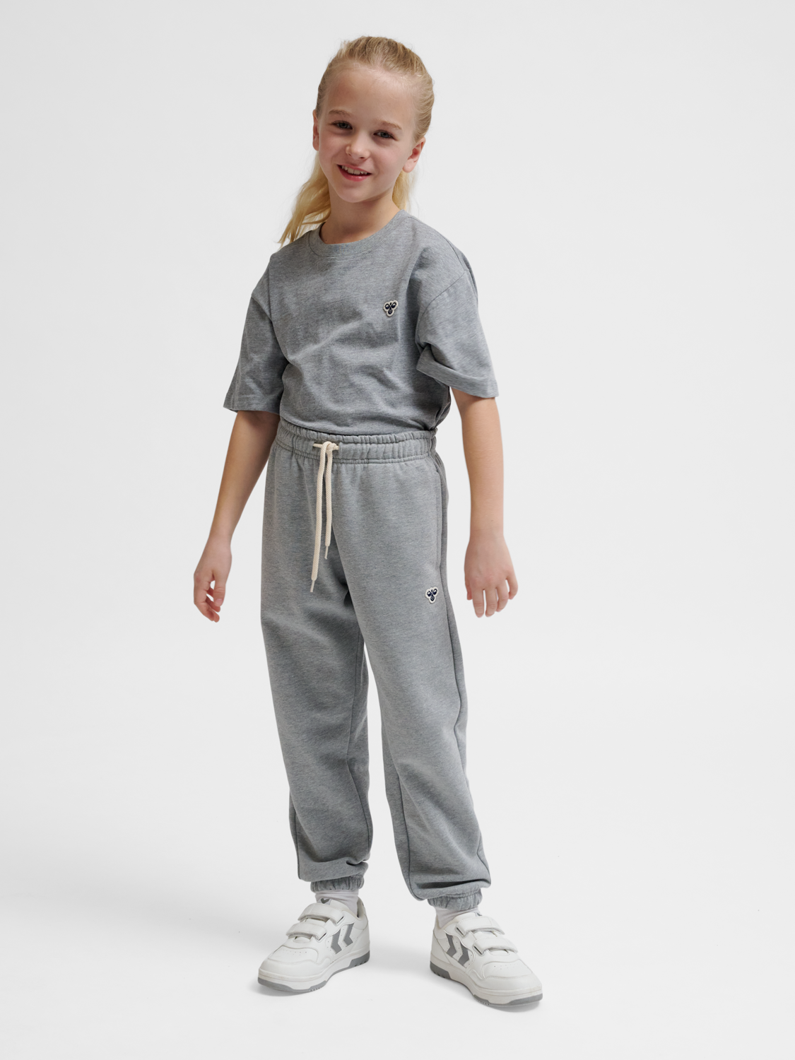 hmlJR LOOSE SWEATPANTS BEE