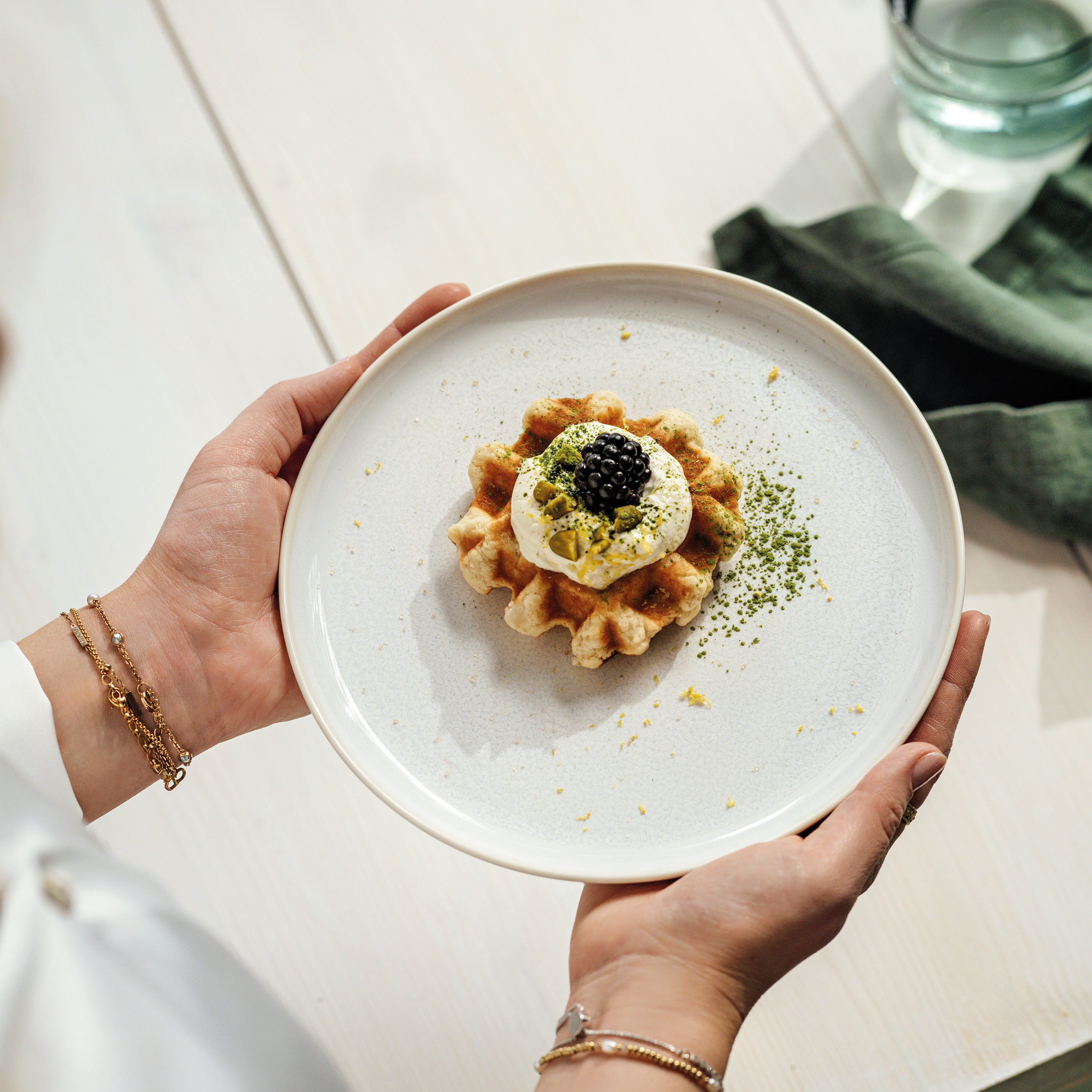 Crafted Appetizer and dessert plate White, 8.3'', Premium Porcelain