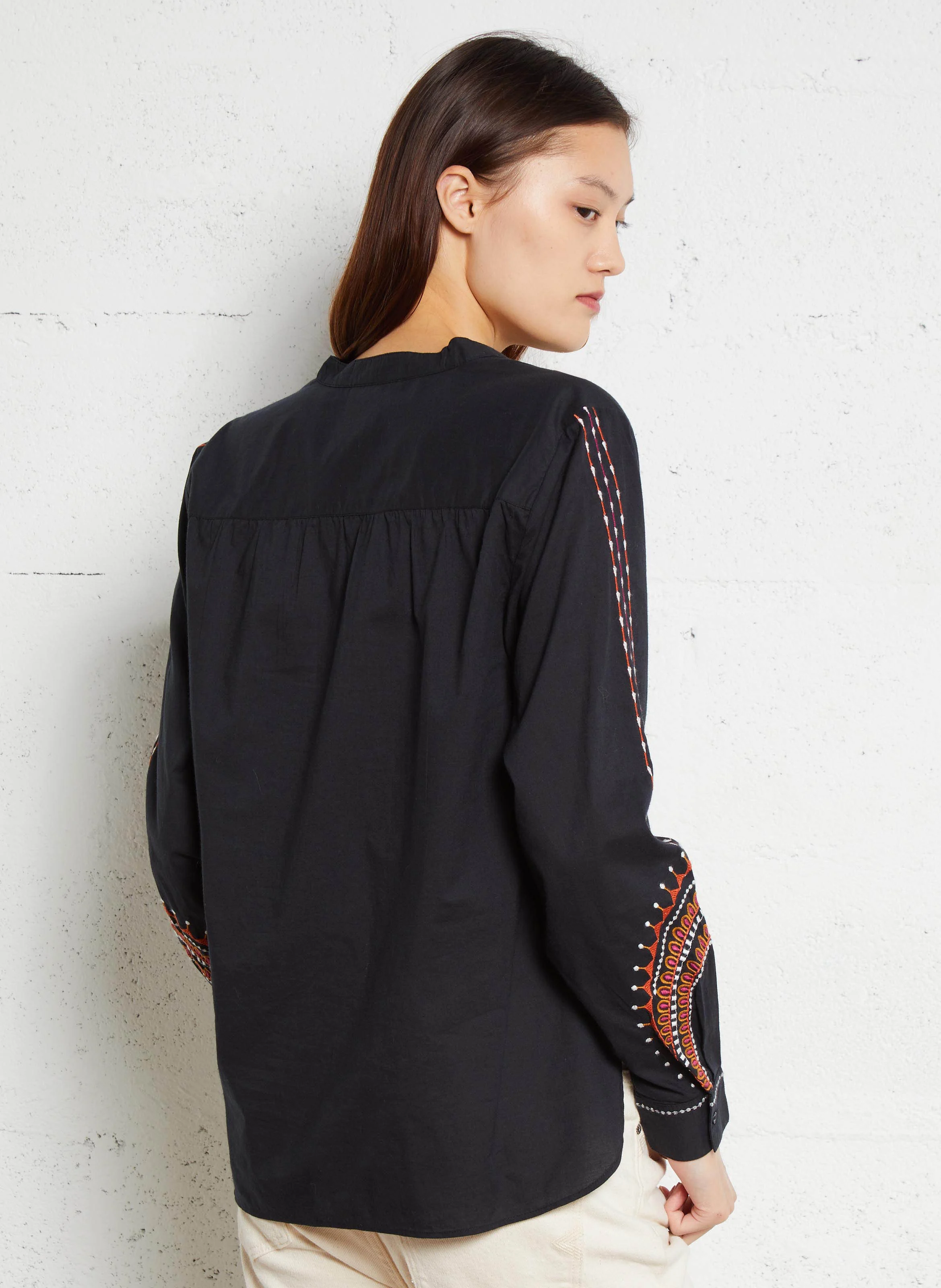 CORMALIE - Chemise droite brodée en coton| Noir