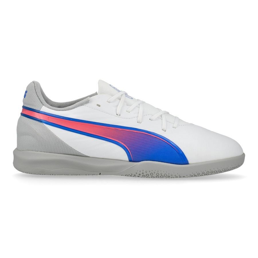 PUMA King Match IT Formula - Blanc/Bleu/Flat Light Gray Enfant