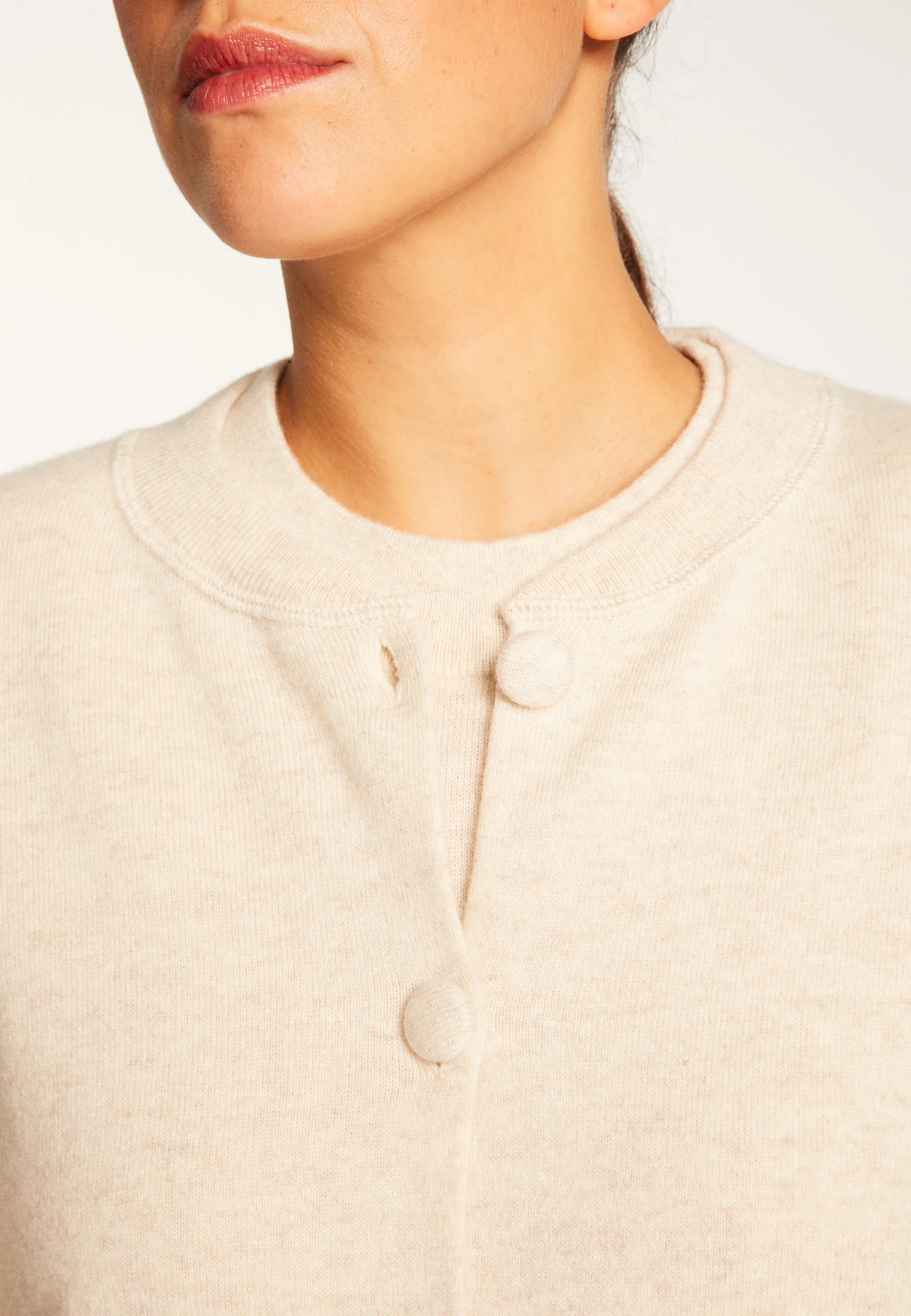 AURAAH24 - Cardigan boutonné en cachemire | Beige