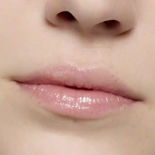 the super peptide glossy lip treatment 01 Peptacular!