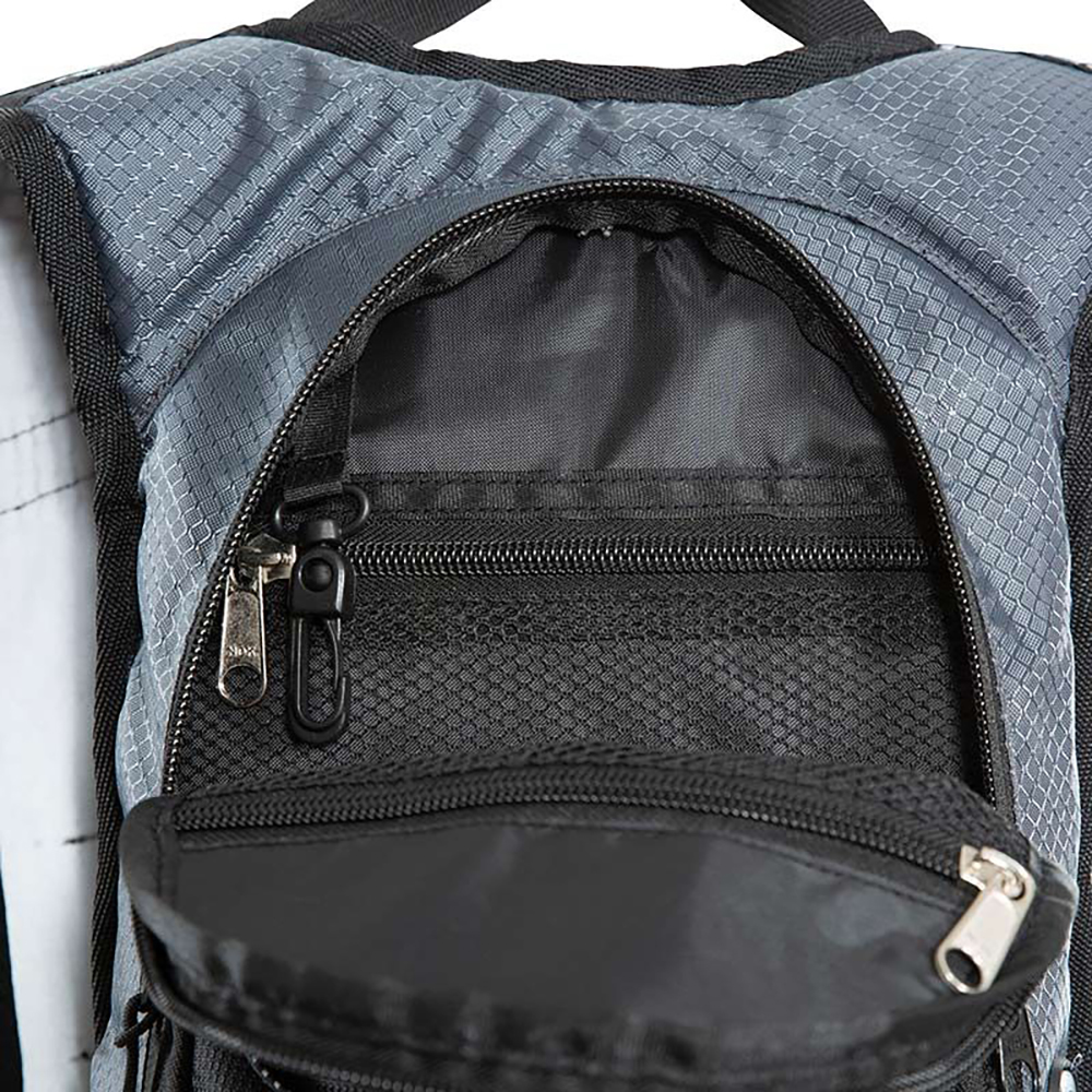Mochila de hidratação Mirror Sports (15 litros) com reservatório de água (2 litros)