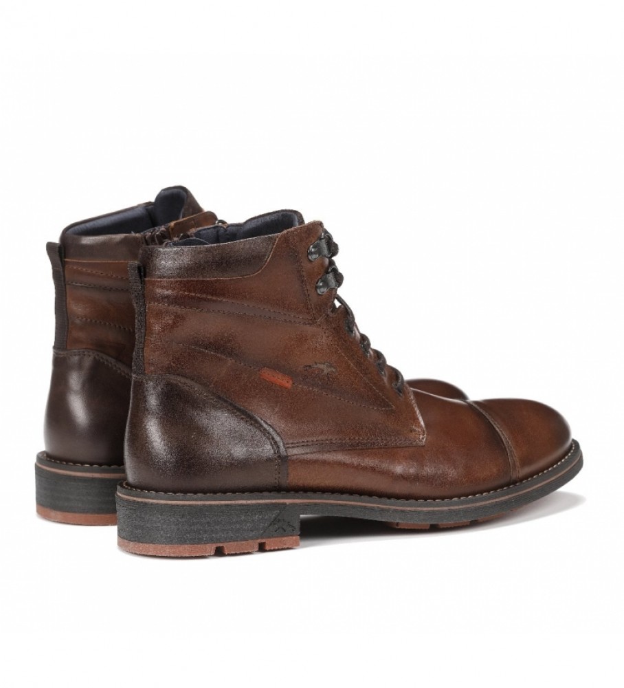 Botas de cano curto Fluchos em couro atoalhado F1342 marrom