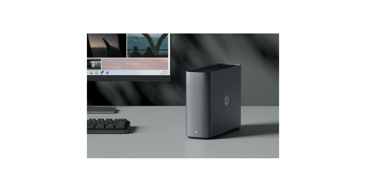 SynologyBeeStation Plus - 8 TB nas  (Antraciet, LAN, USB-C)