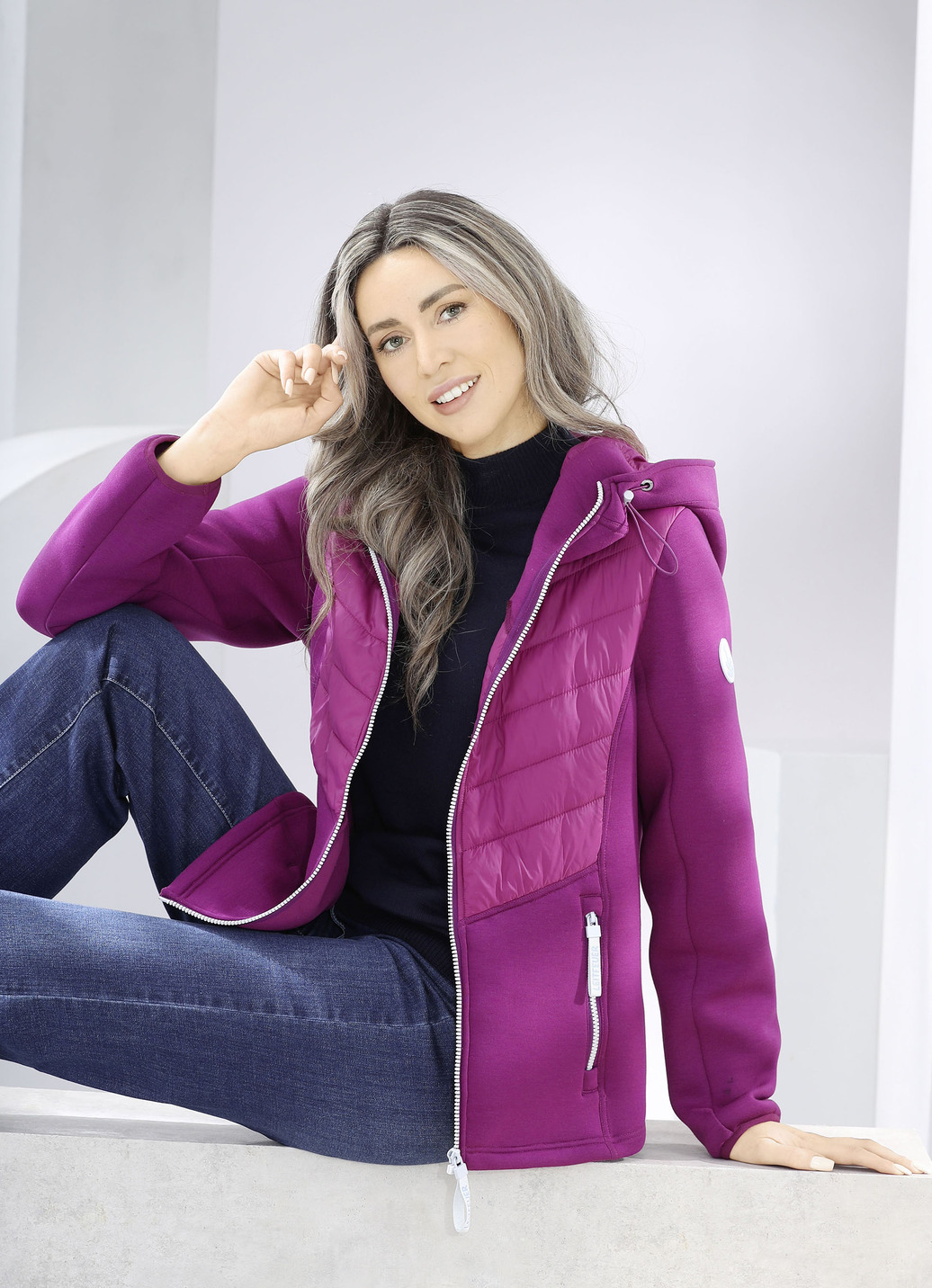 Jacke im Materialmix
