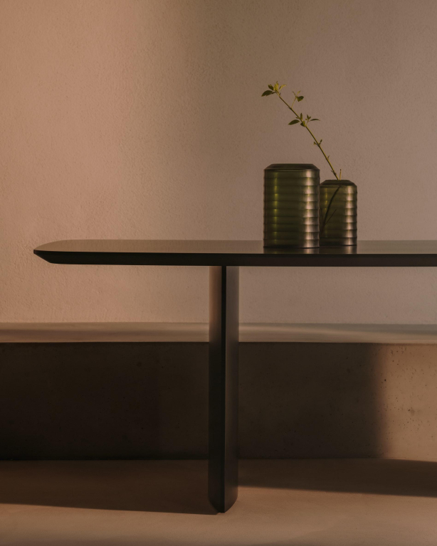 Kave Home Bunce vaas H25 groen