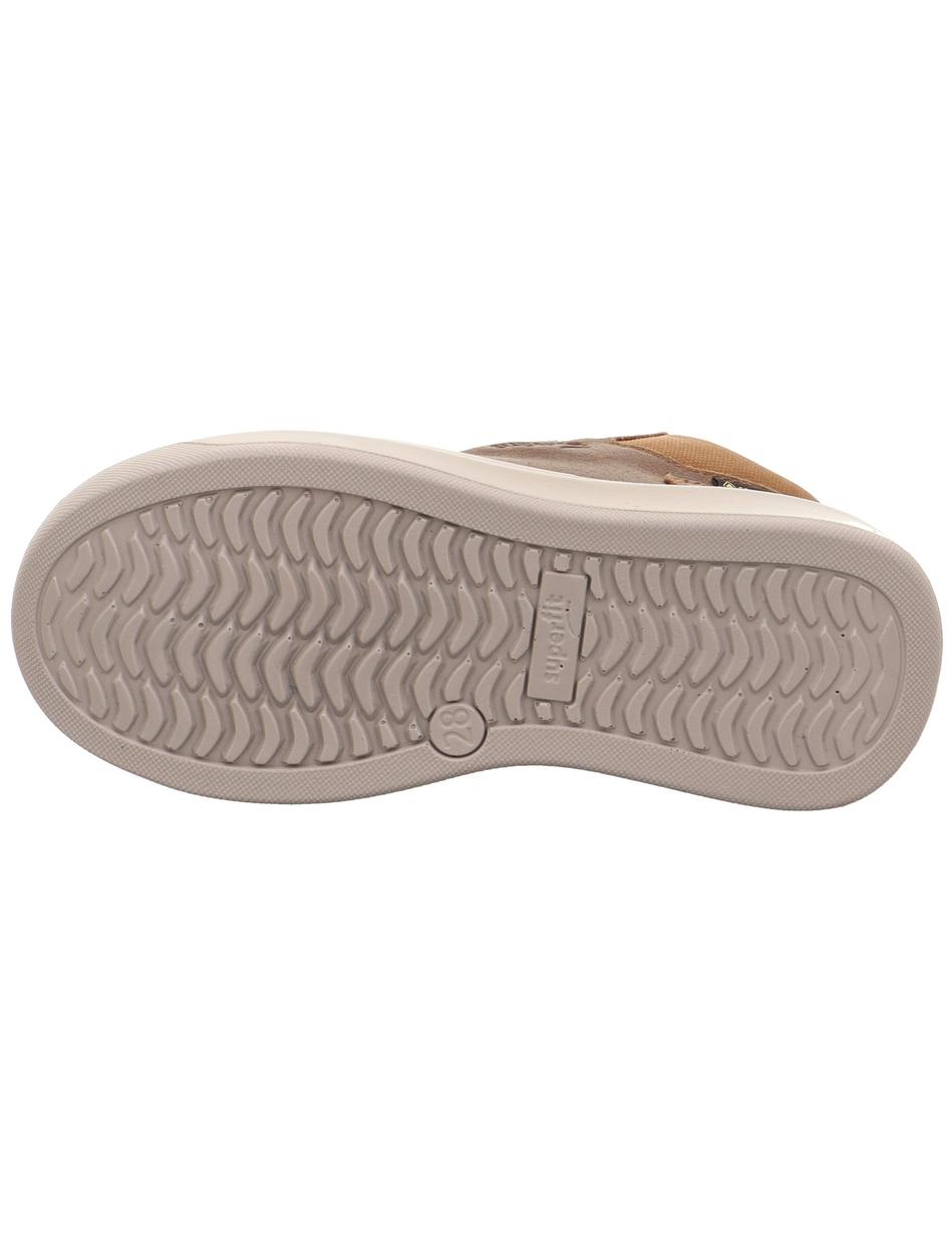 Sneaker High COSMO