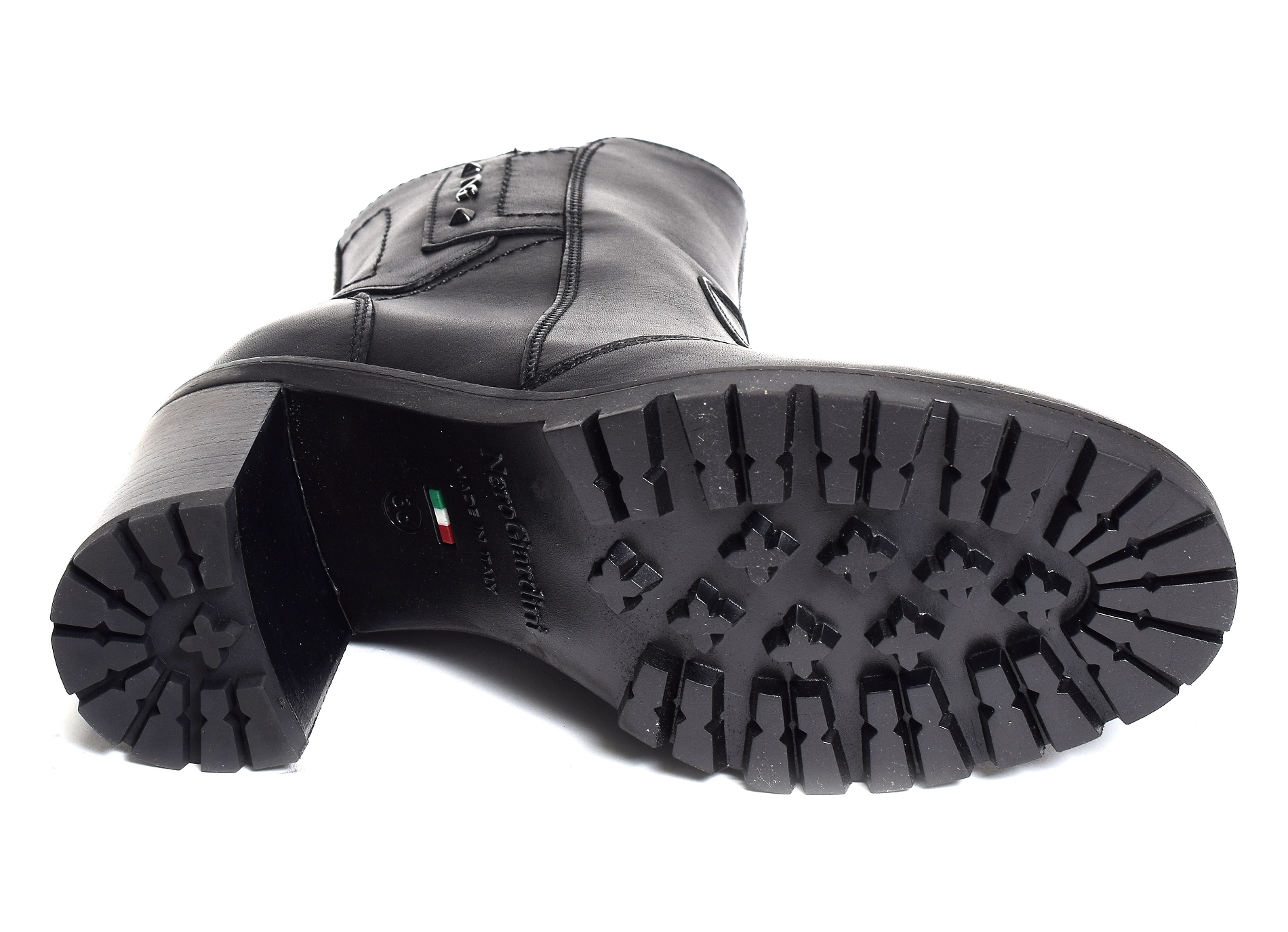 08981 noir