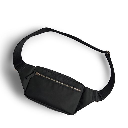 Markberg Darla Bæltetaske, Black/Gold