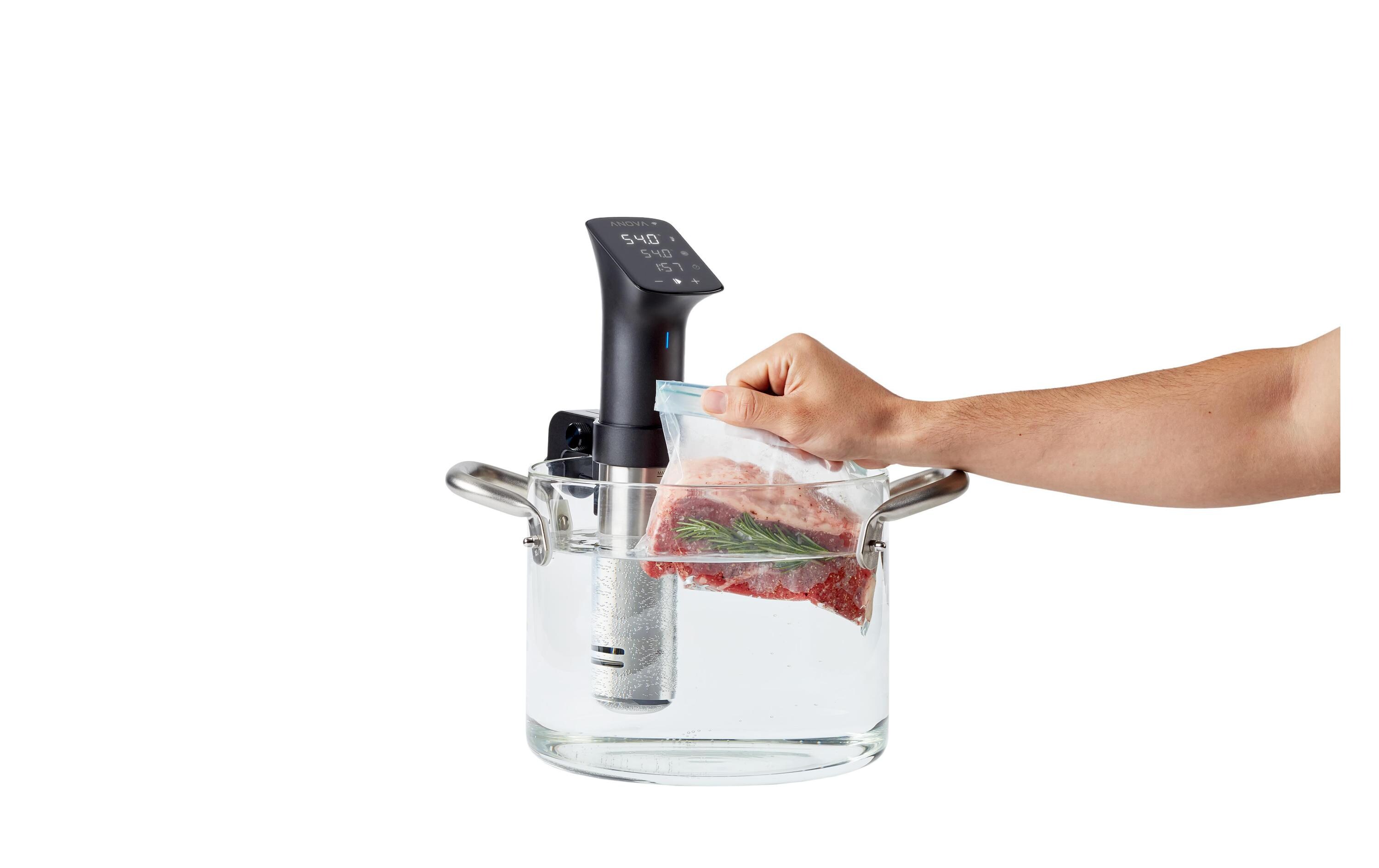 Sous Vide Stick Precision Cooker PRO<br>Bequemes Vakuumgaren im eigenen Kochtopf