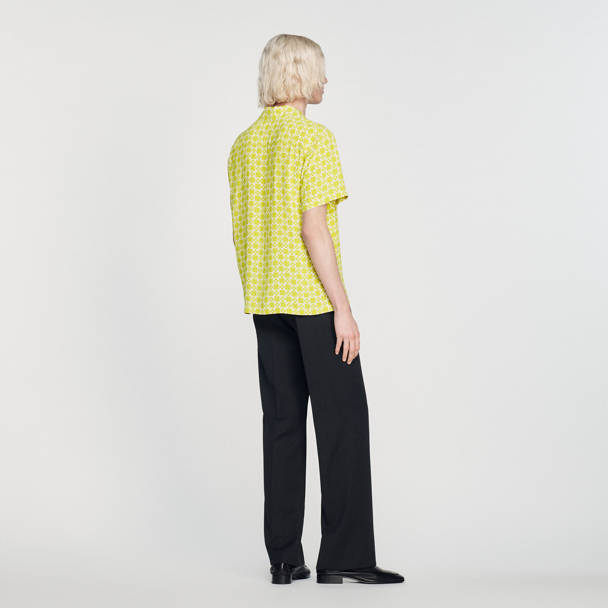 Chemise fluide á manches courtes Homme