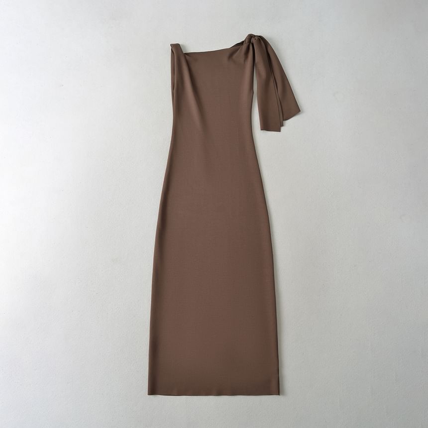 Asiris - Mouwloze asymmetrische effen maxi-A-lijnjurk