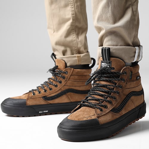 Baskets Sk8 Hi MTE 7NKFW61 Dachsund Black