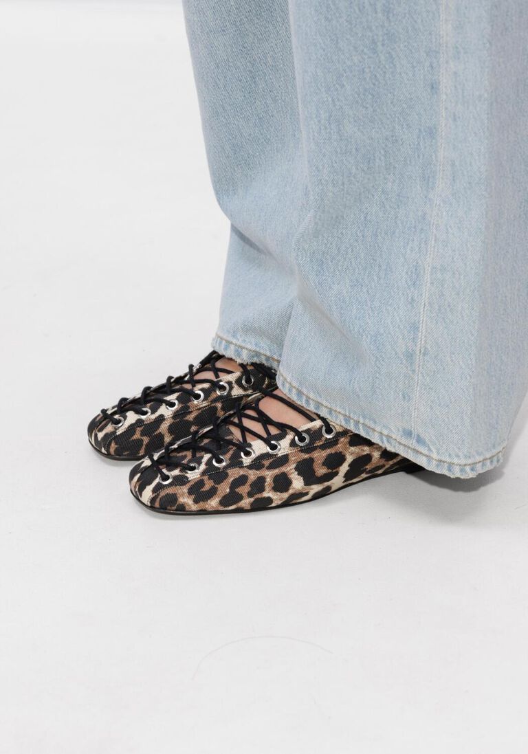 bruine ganni ballerina's lace up ballerina denim print