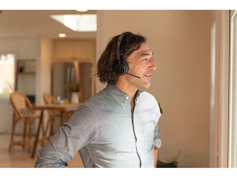 HP Headset Poly Voyager Focus 2 UC USB-C inkl. Ladestation Stereo Bluetooth-Headset