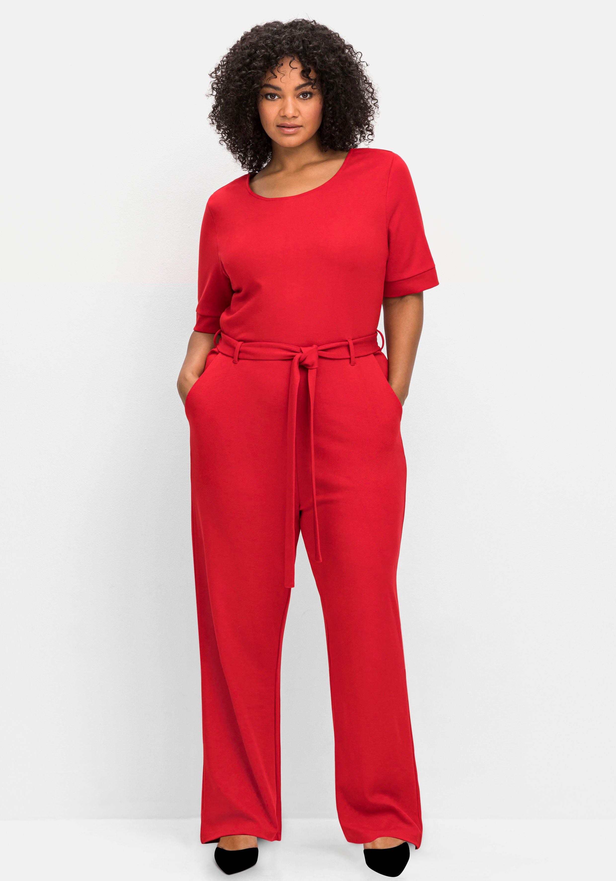 Jumpsuit mit Bindegürtel und weitem Bein