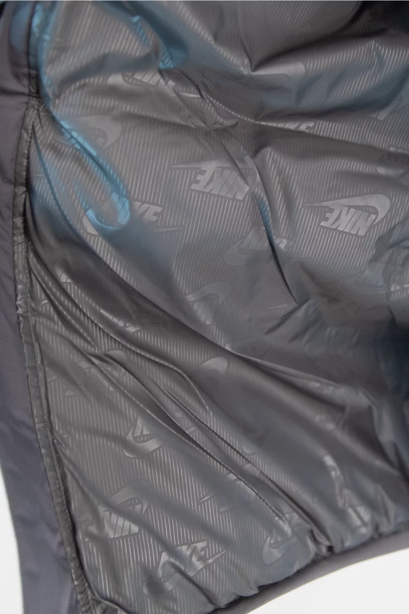 Nike Sportswear Club Puffer Herren Winterjacke