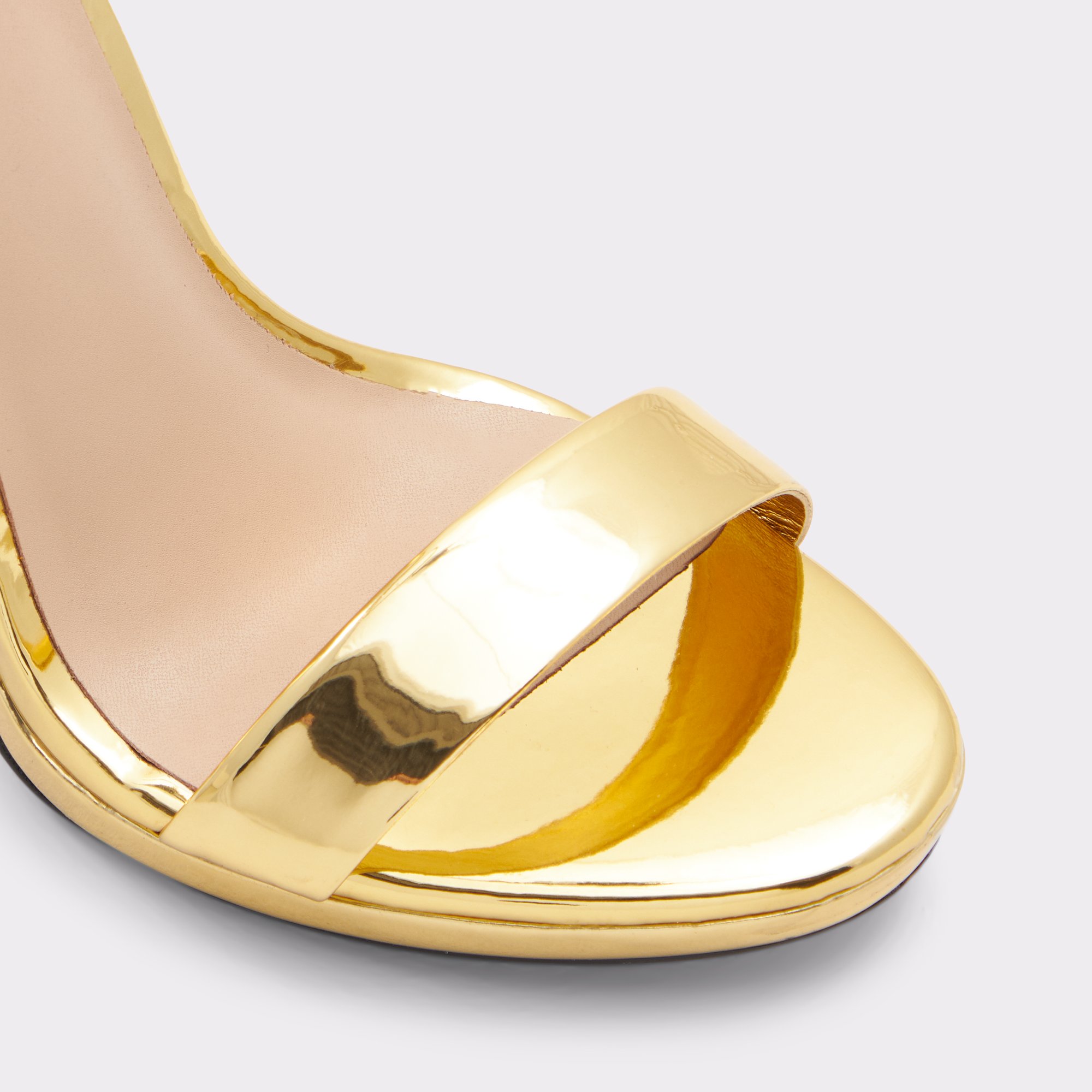 Kat Gold Women Strappy Sandals