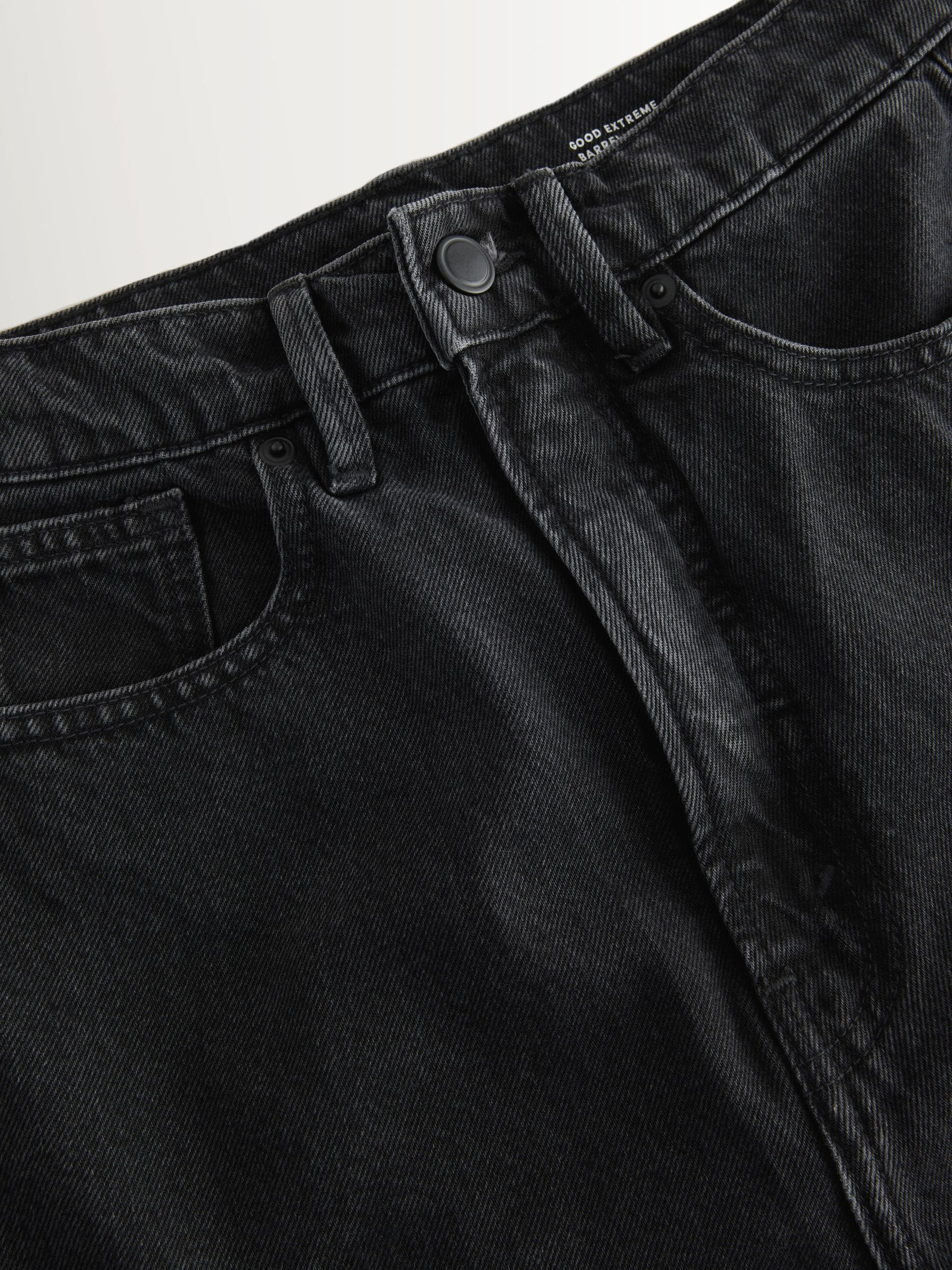 Good American Extreme Barrel Jeans