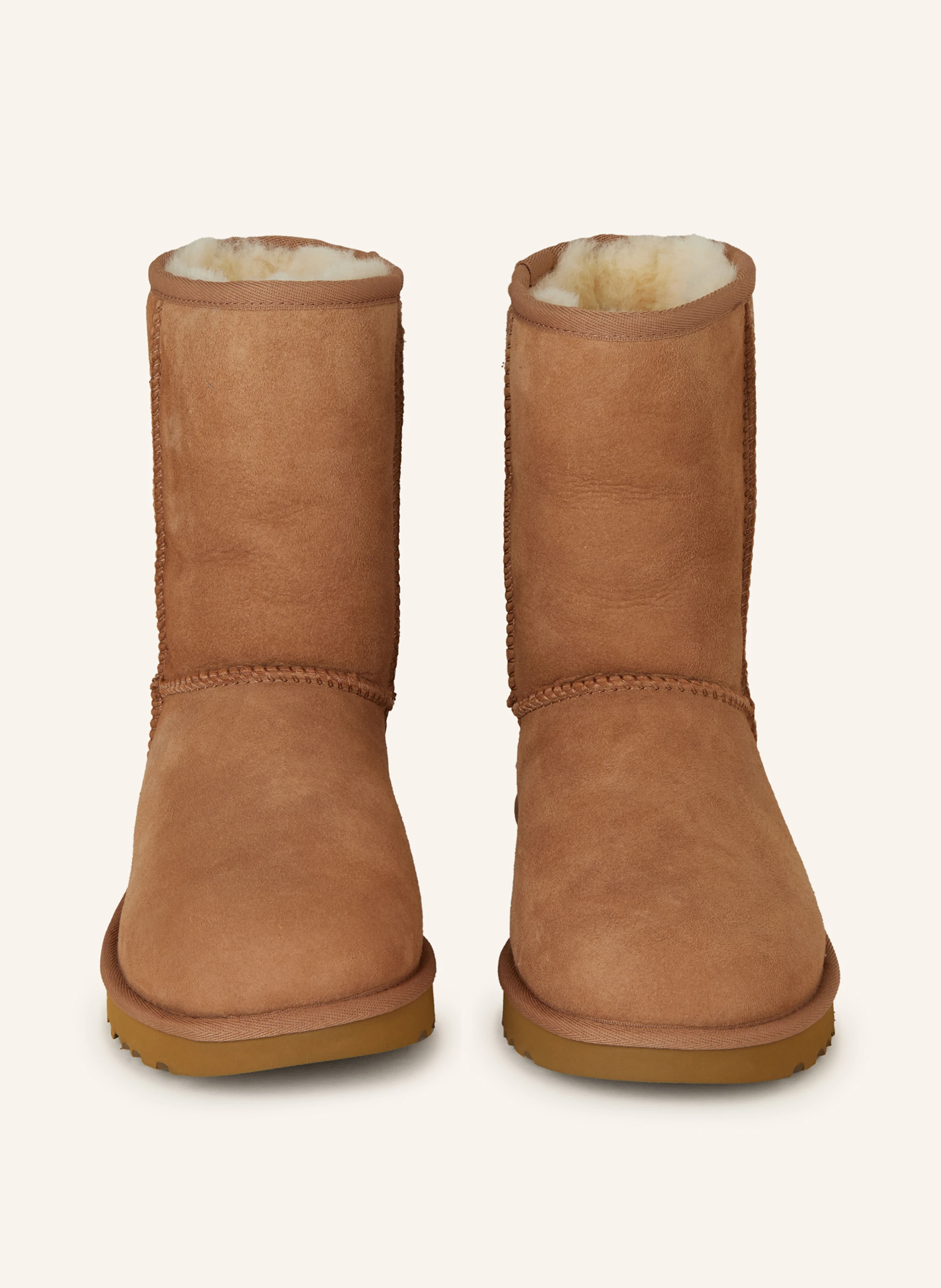UGG Boots CLASSIC SHORT II